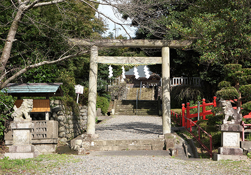 鳥居